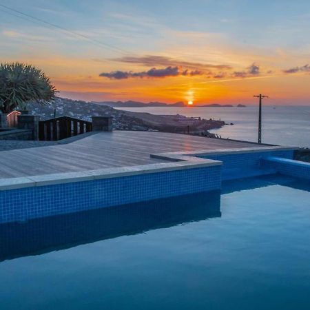 Villa Sunrise View By Madeira Sun Travel Санта Крус Екстериор снимка